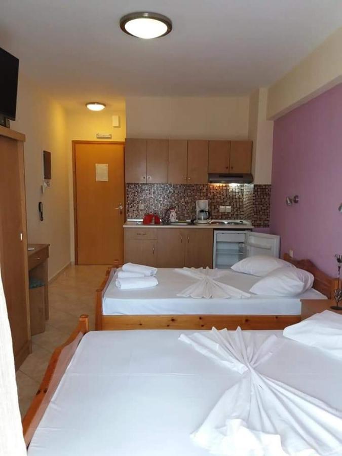 Poseidon Rooms Vrasná Exterior foto