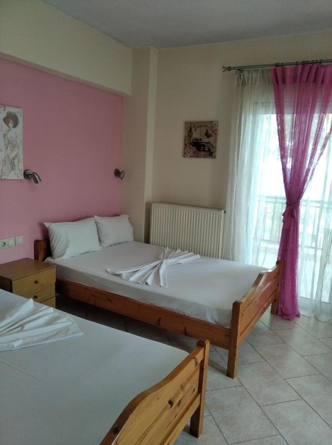 Poseidon Rooms Vrasná Exterior foto