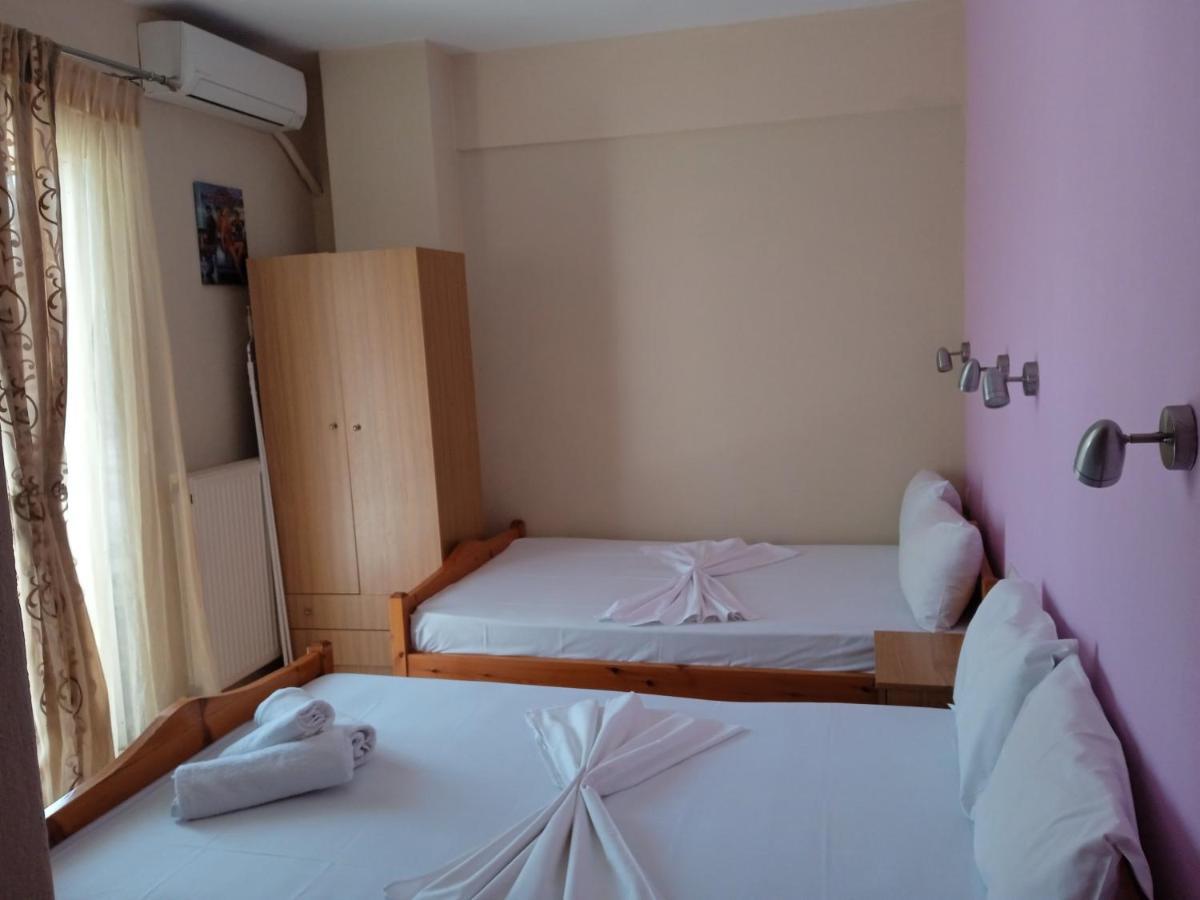 Poseidon Rooms Vrasná Exterior foto